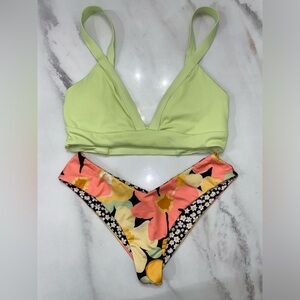 L*SPACE Bikini Top and Billabong V-cut Cheeky Bottoms